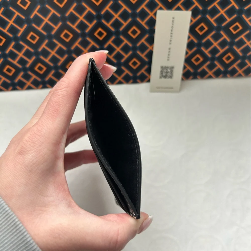 Tory Burch Emerson Printed Slim Card Case Black Tossed Bow Silver Black White